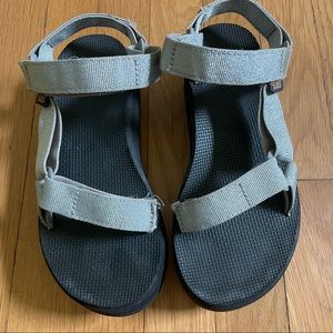 TEVA Flatform in Metallic Silver